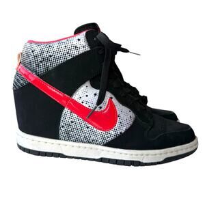 Nike Dunk Sky High Queen of Hearts Heel Wedge Sneakers Womens Size 7 Black White